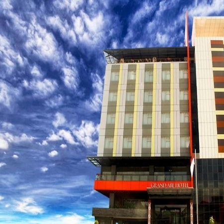 Grand Abe Hotel Jayapura Kültér fotó