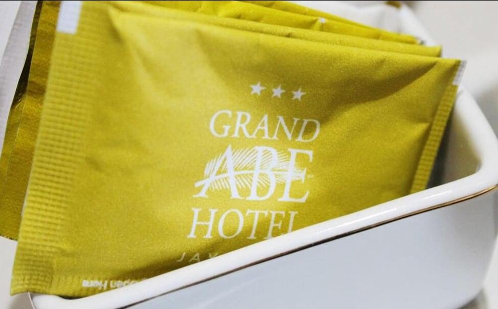 Grand Abe Hotel Jayapura Kültér fotó