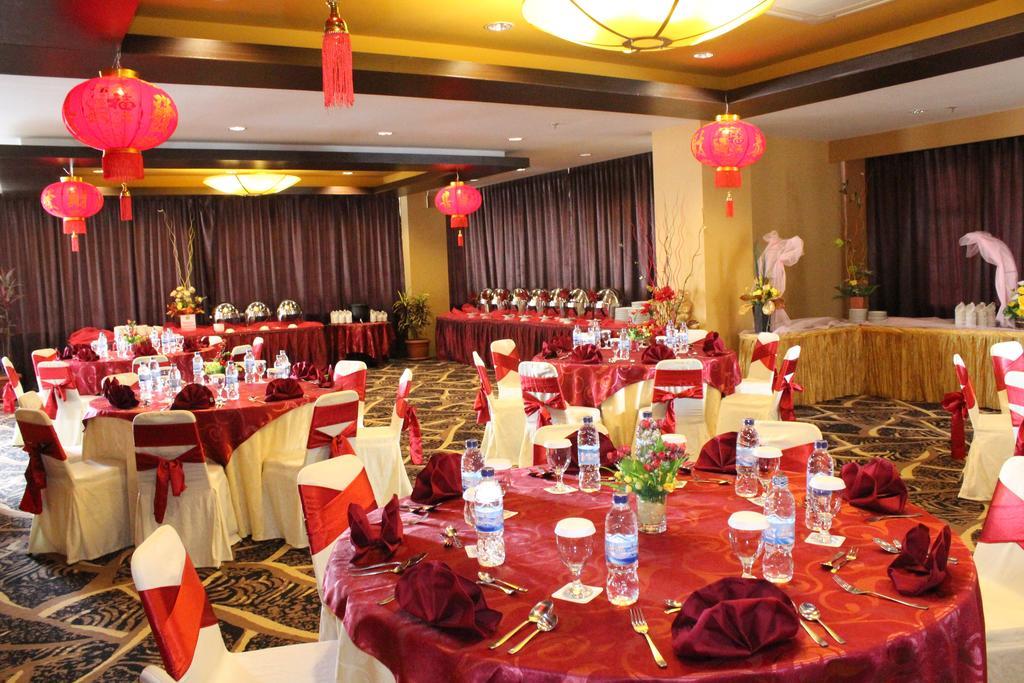 Grand Abe Hotel Jayapura Kültér fotó